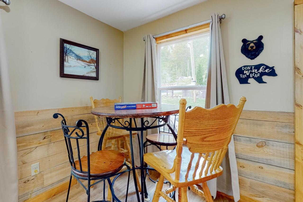 סביירוויל Bear Caves At Black Bear Cottages מראה חיצוני תמונה